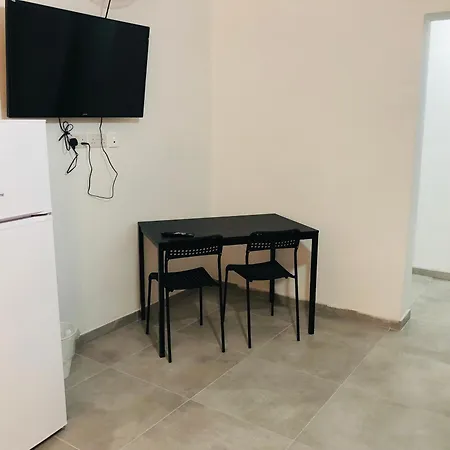 Apartment Cosy In Swieqi -bl
